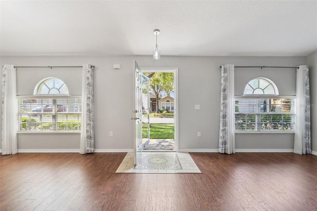 Photo of 2214 El Marra Dr, Ocoee, FL 34761 (MLS # G5110135)