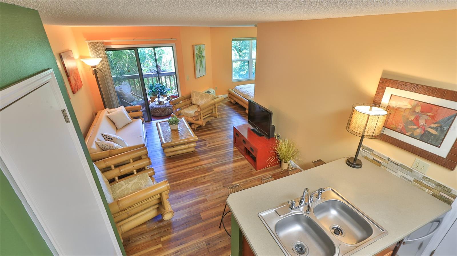 1401 S PALMETTO AVENUE 402