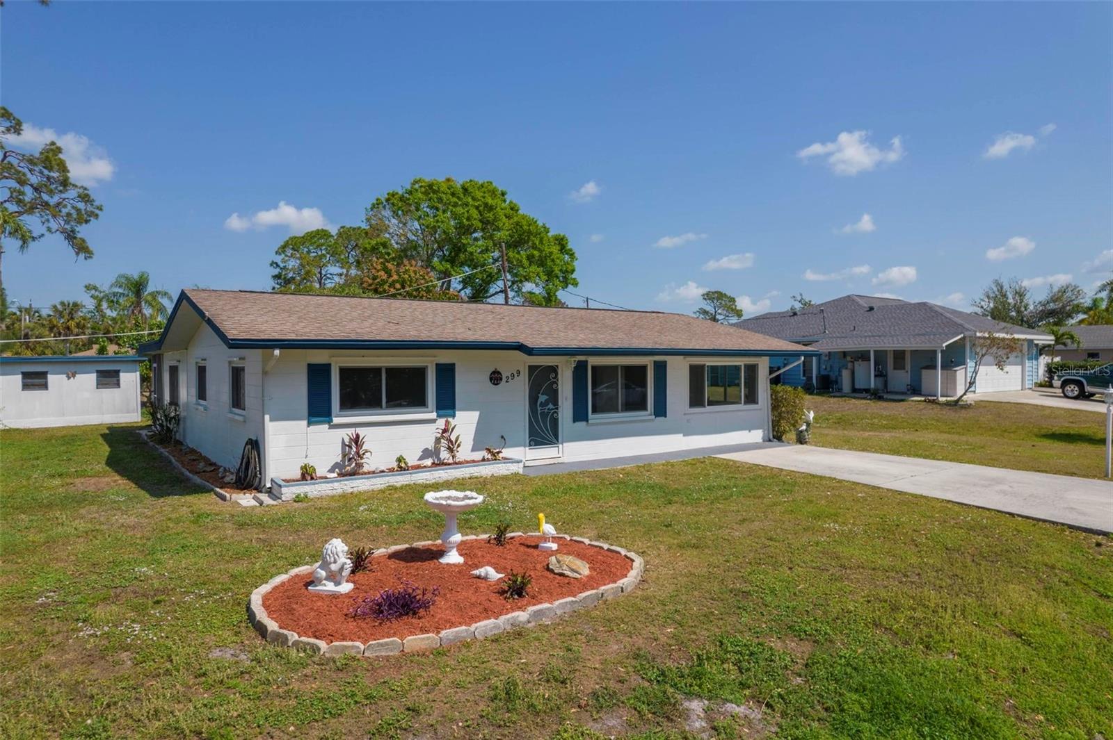 SOUTH VENICE - Residential