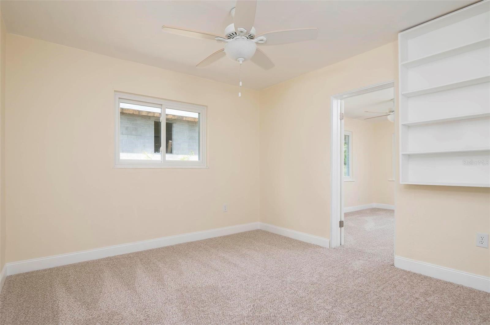 SOUTH VENICE - Residential