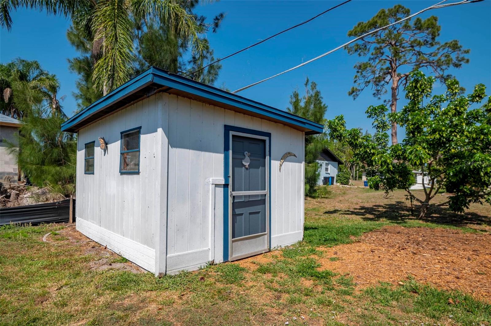 SOUTH VENICE - Residential