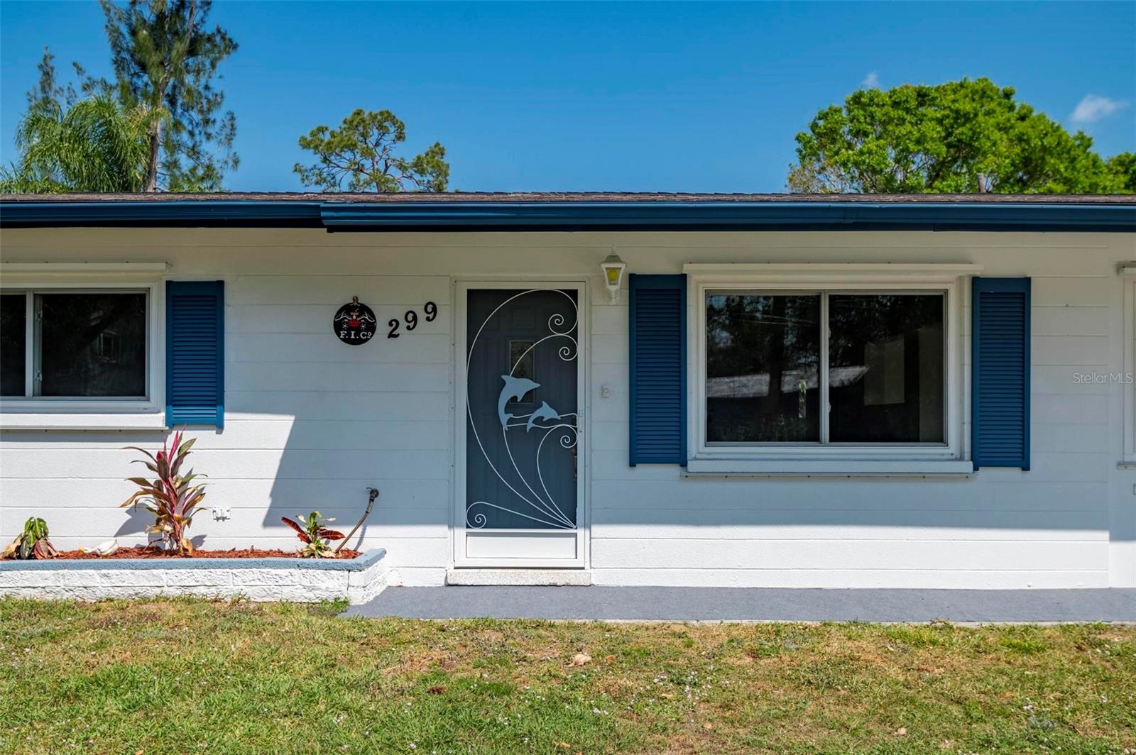 SOUTH VENICE - Residential