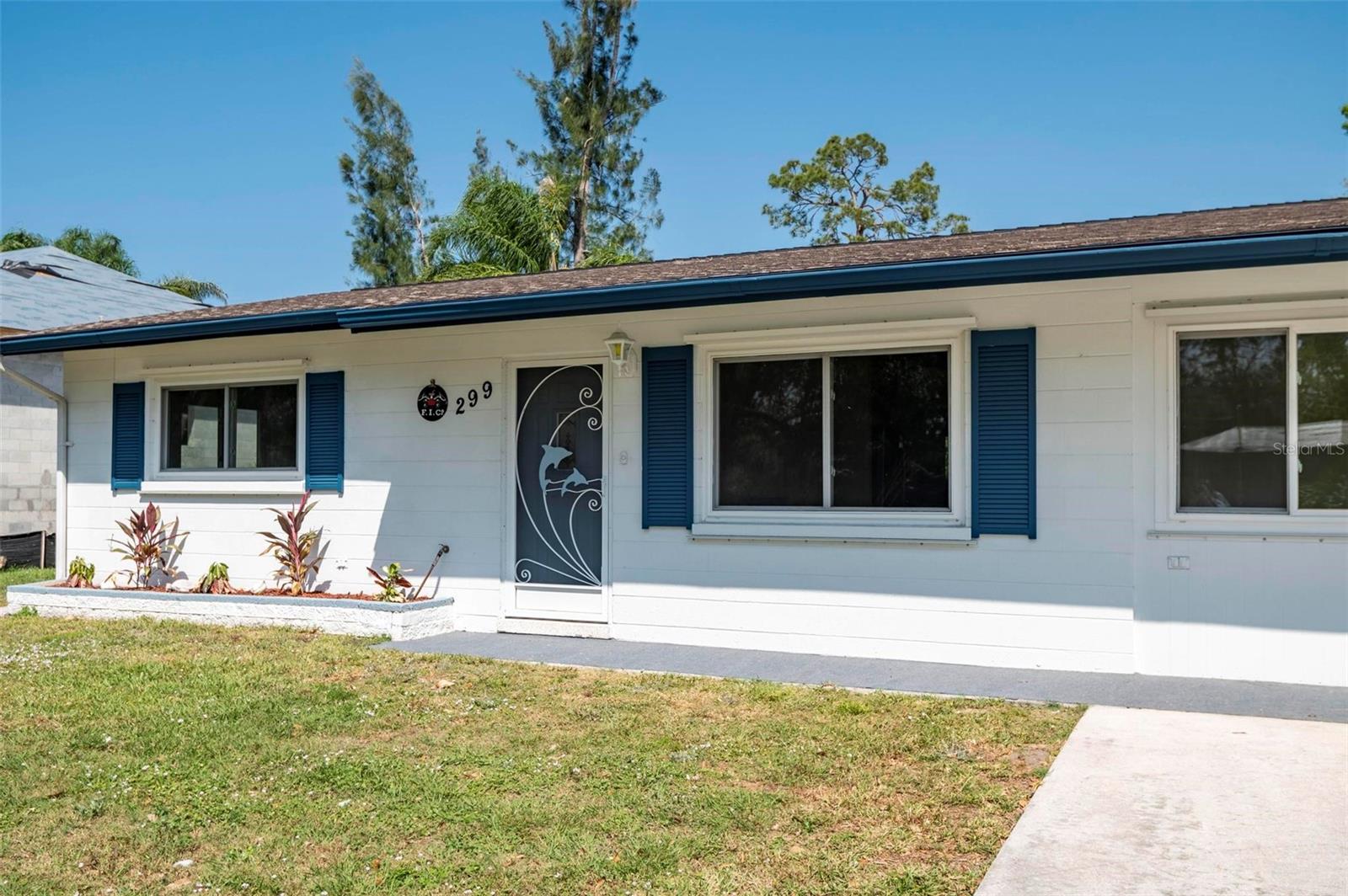 SOUTH VENICE - Residential