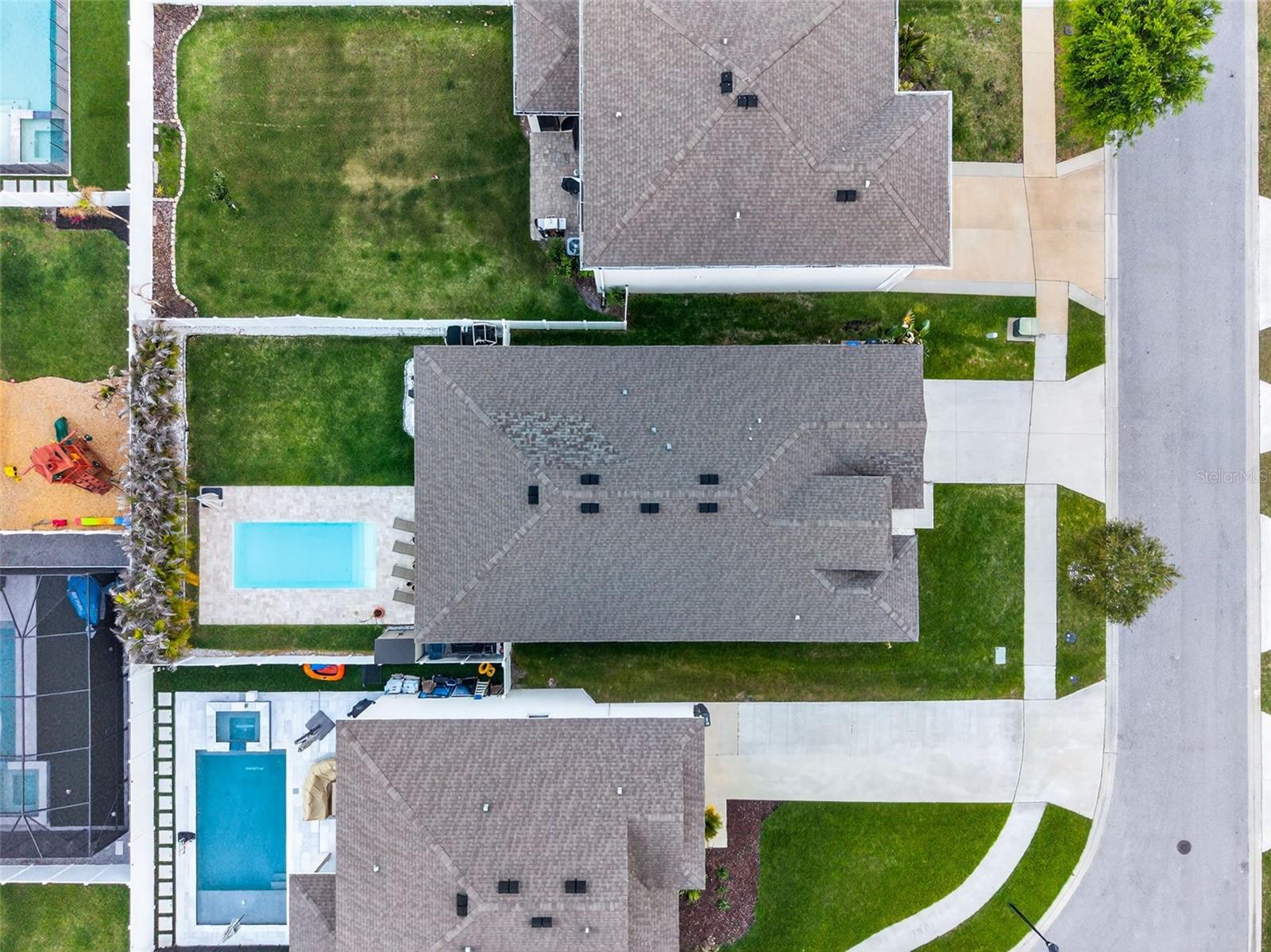 CORNERGATE SUB - Residential