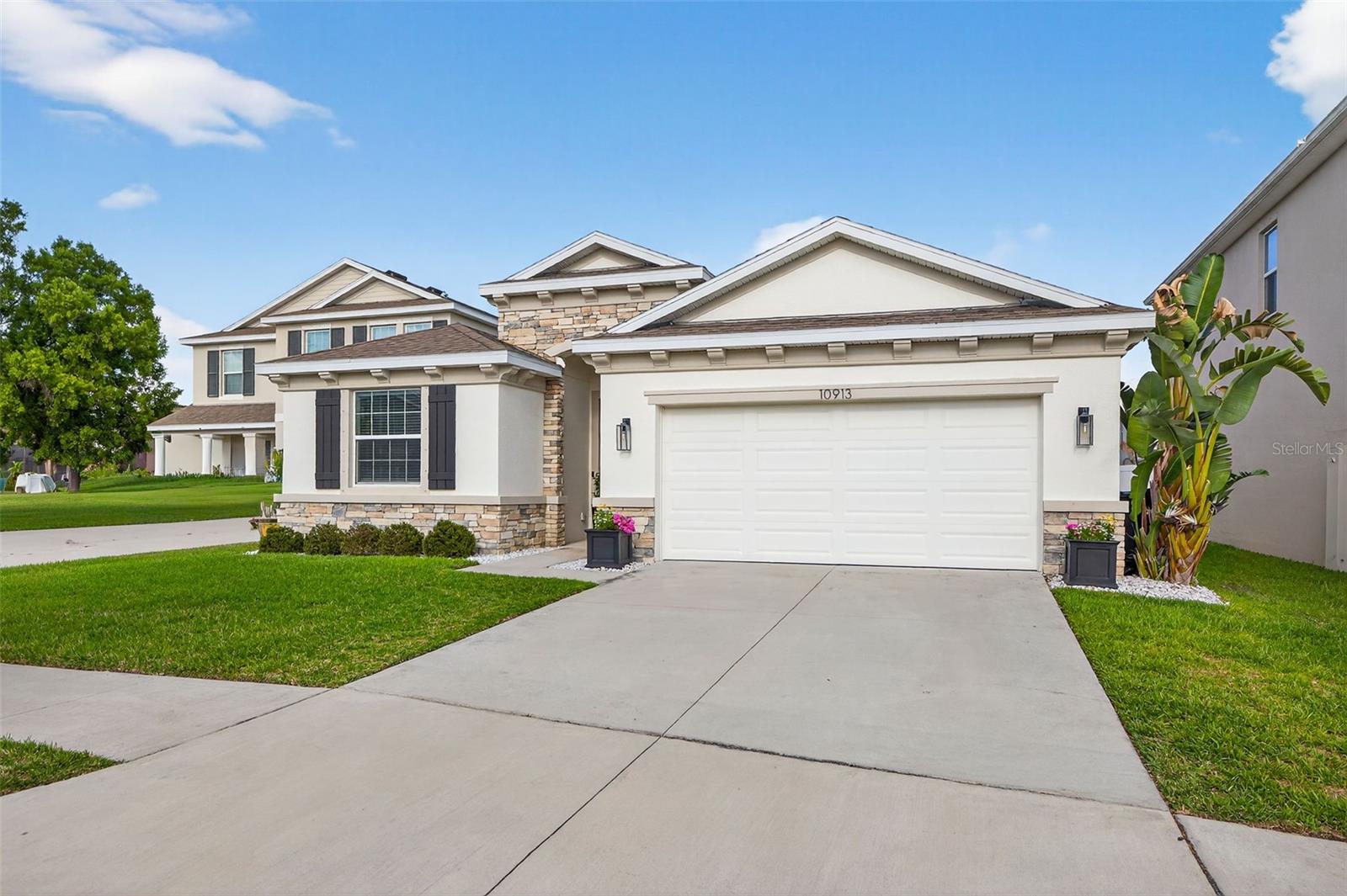 CORNERGATE SUB - Residential