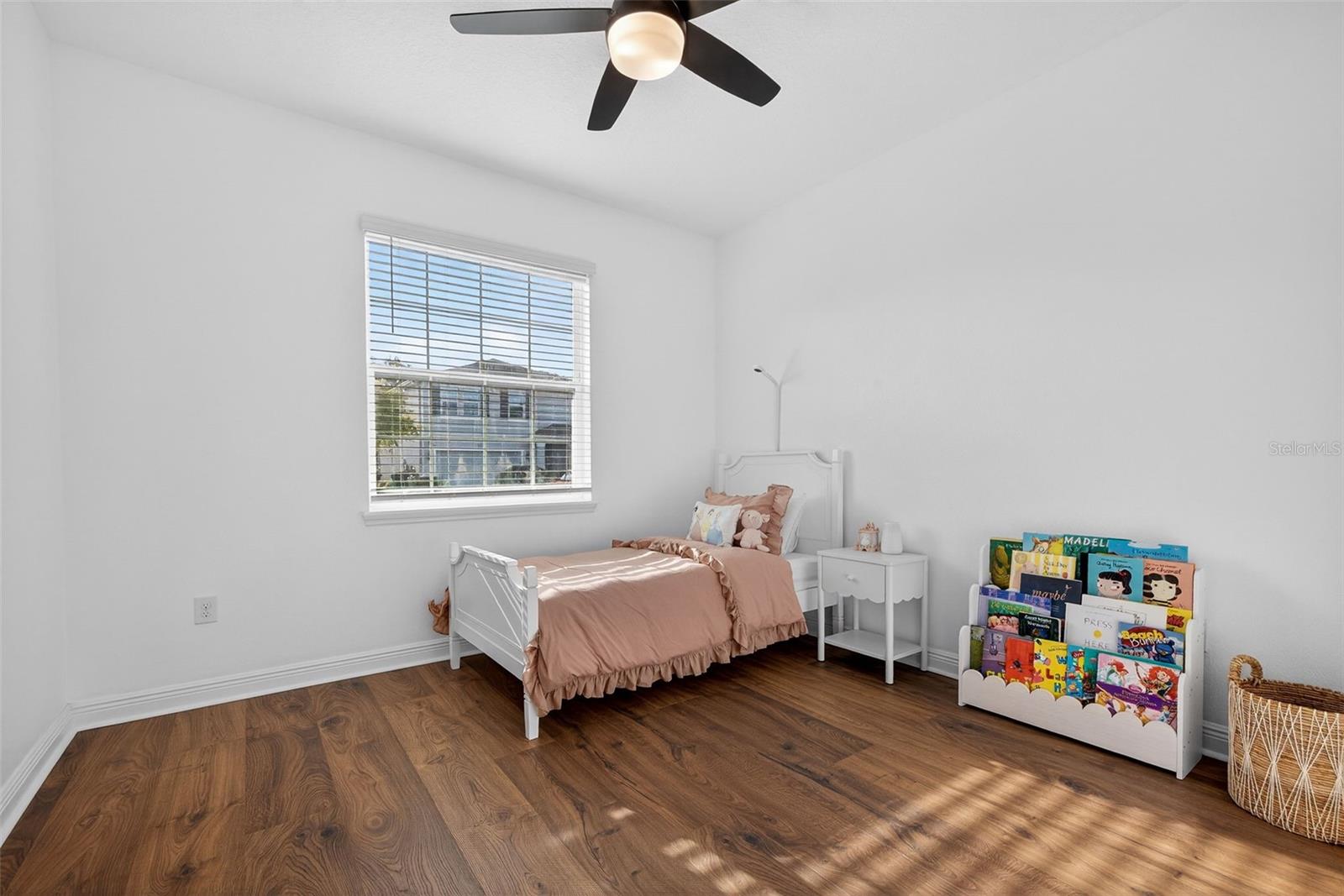 CORNERGATE SUB - Residential