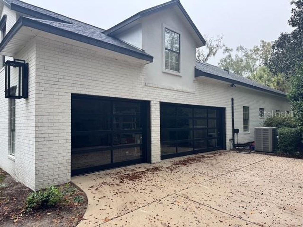 Photo of 10104 SW 17 Place, Gainesville, FL 32607 (MLS # GC535901)