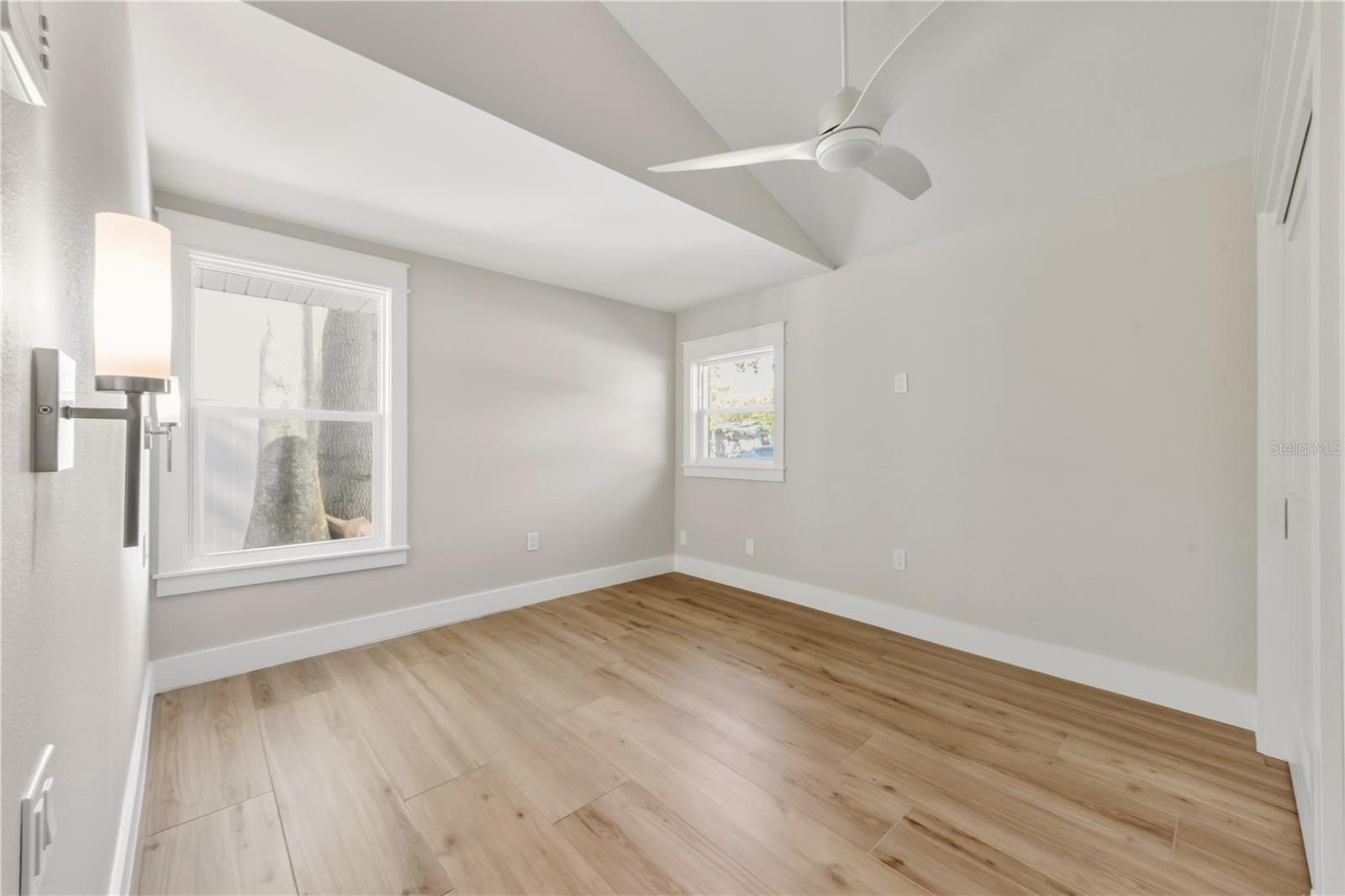 REPLAT OF BONAIRE BAYOU - Residential