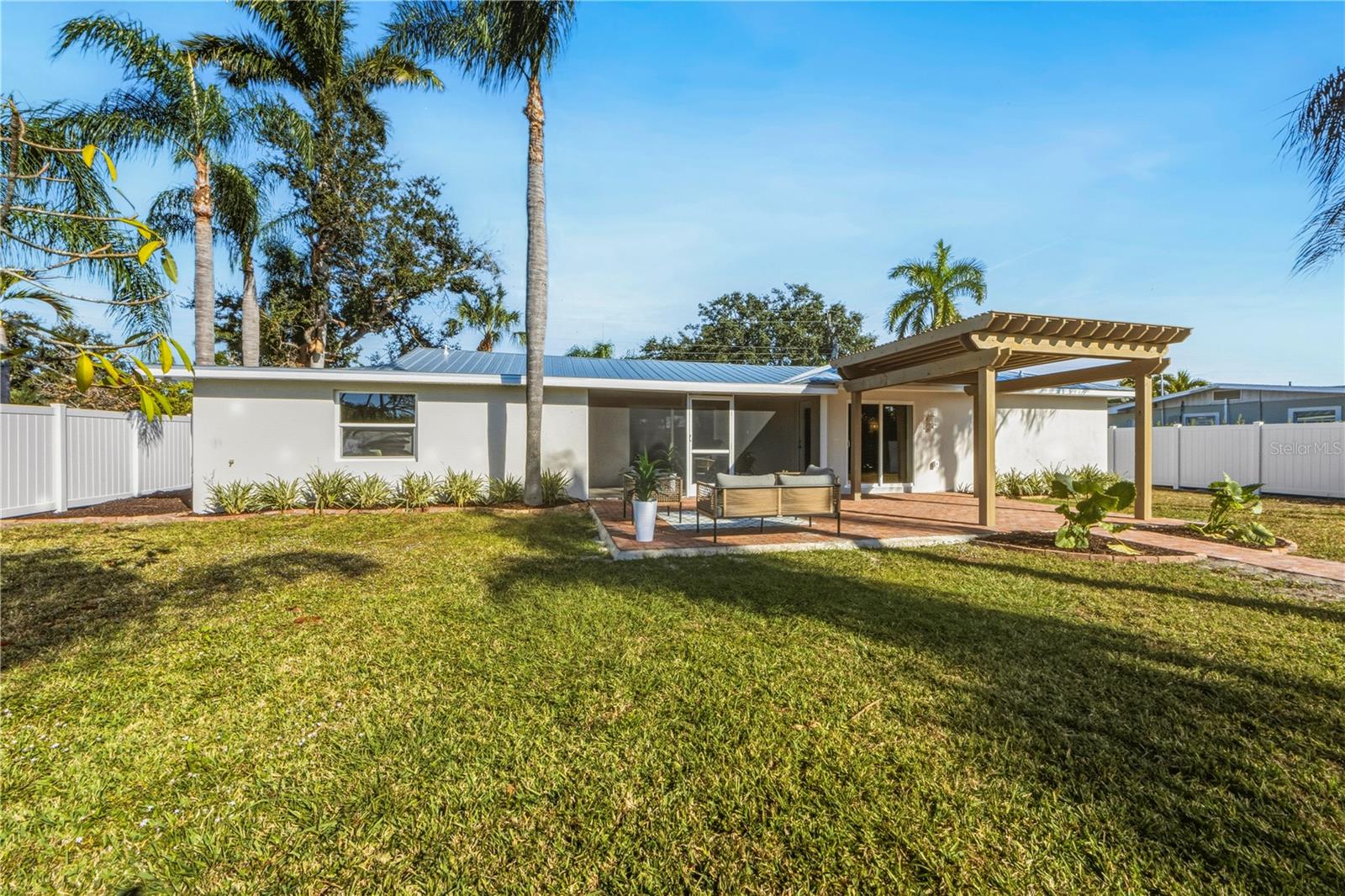 REPLAT OF BONAIRE BAYOU - Residential