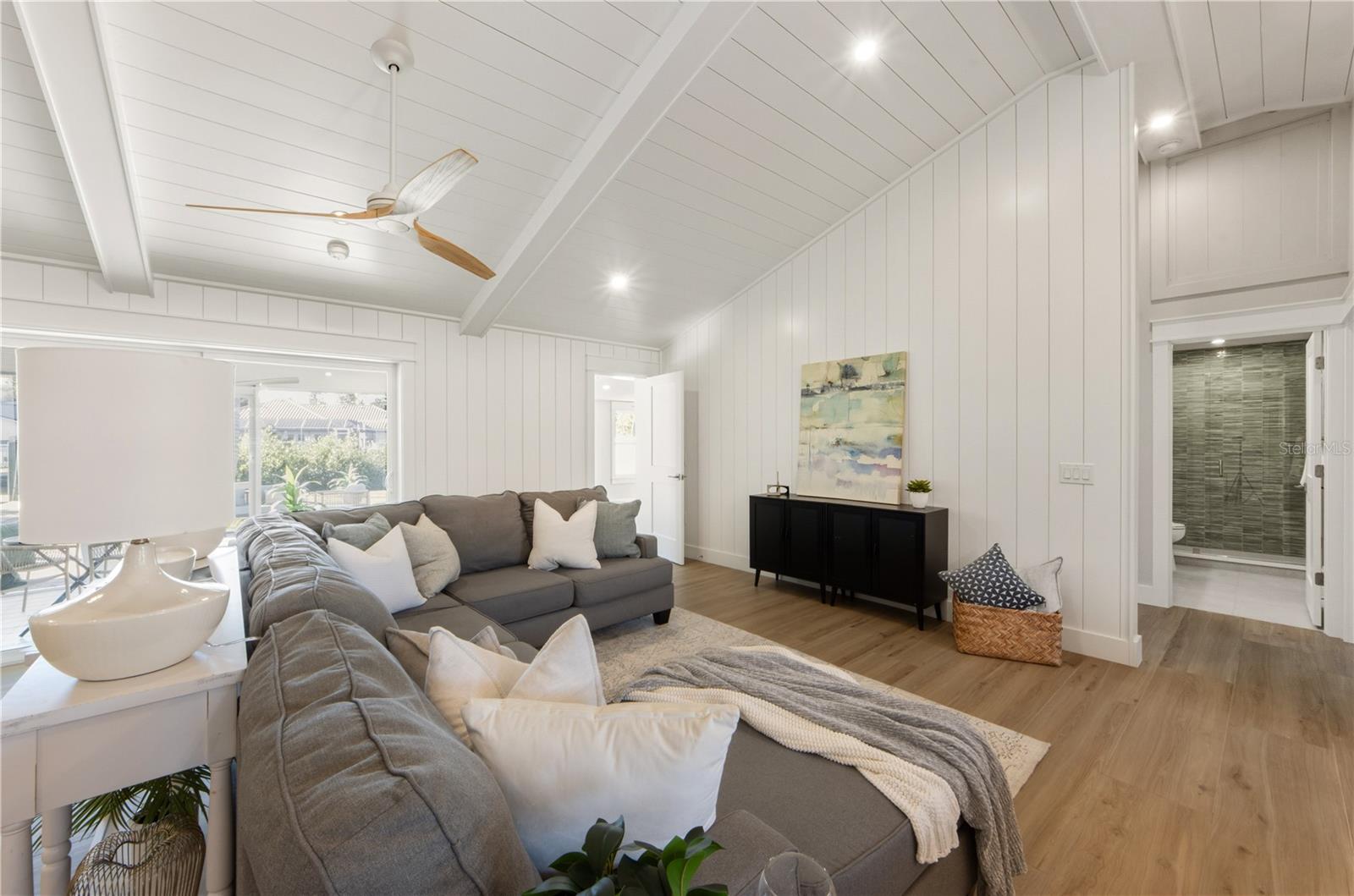 REPLAT OF BONAIRE BAYOU - Residential