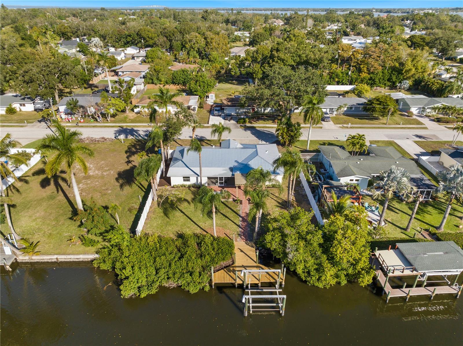 REPLAT OF BONAIRE BAYOU - Residential