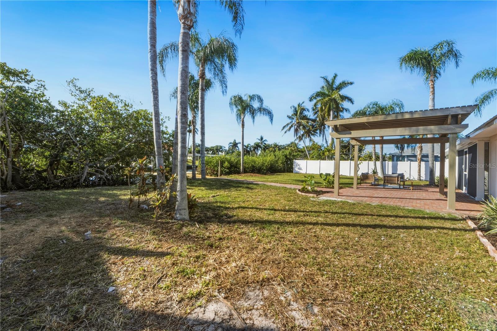 REPLAT OF BONAIRE BAYOU - Residential