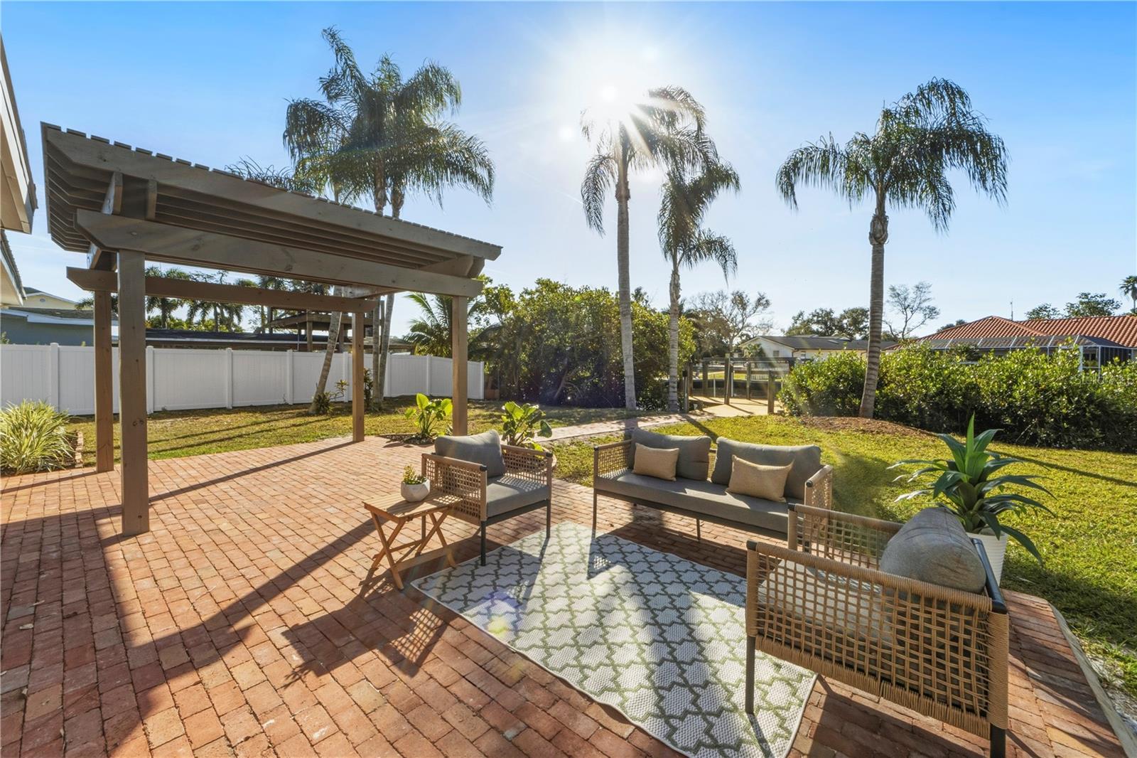 REPLAT OF BONAIRE BAYOU - Residential