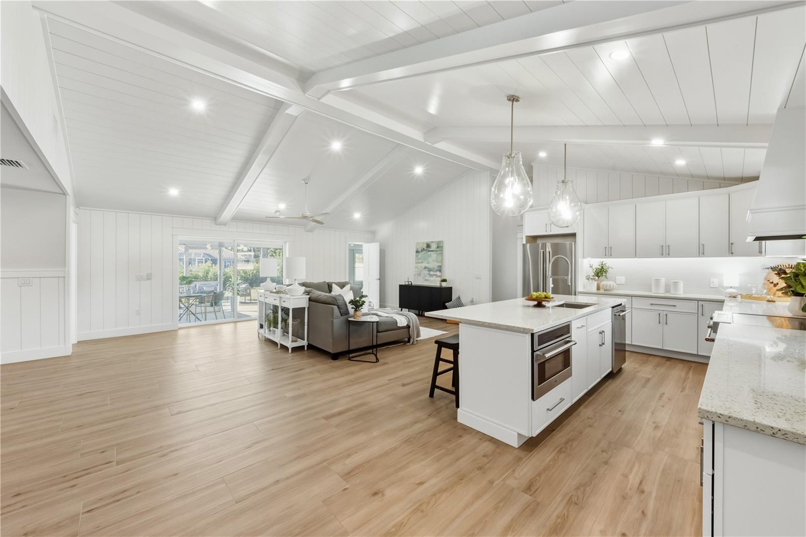 REPLAT OF BONAIRE BAYOU - Residential