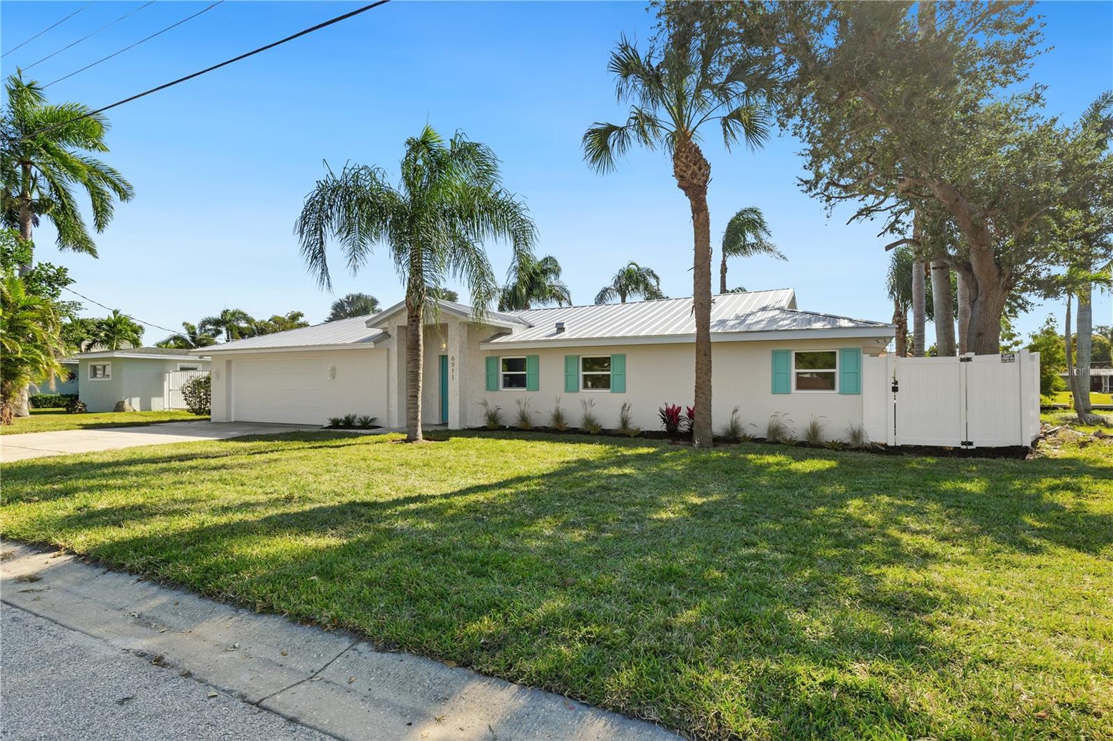 REPLAT OF BONAIRE BAYOU - Residential