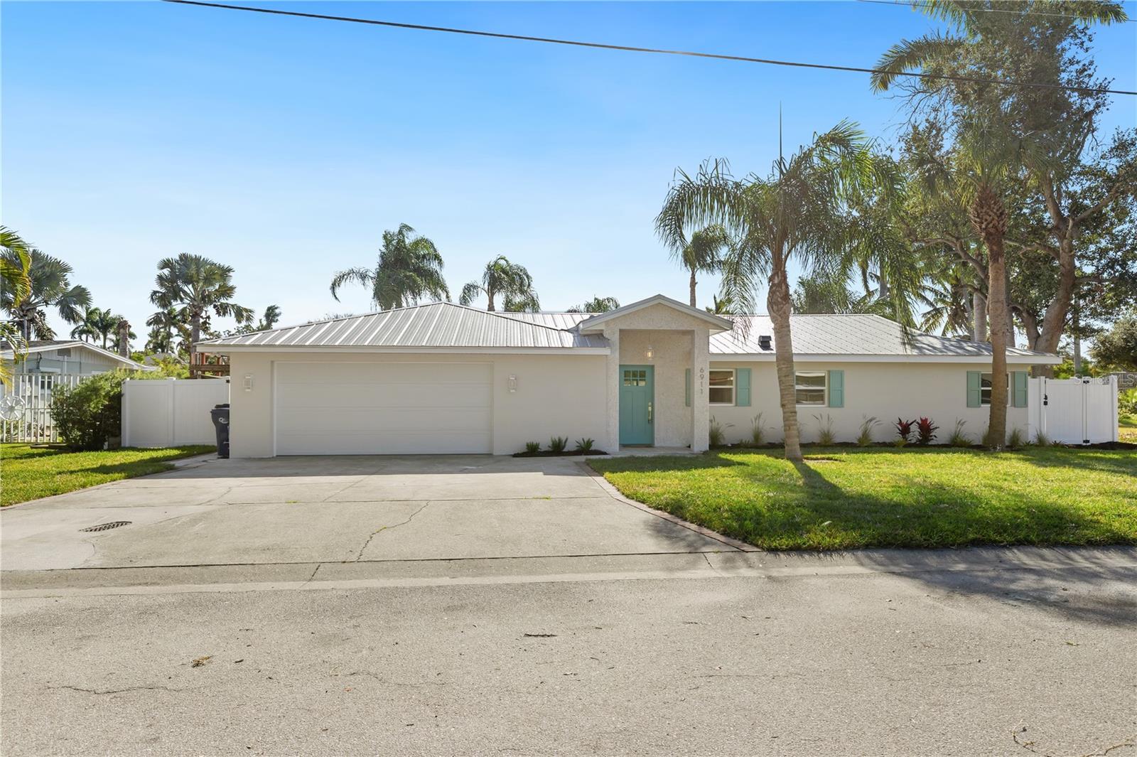 REPLAT OF BONAIRE BAYOU - Residential