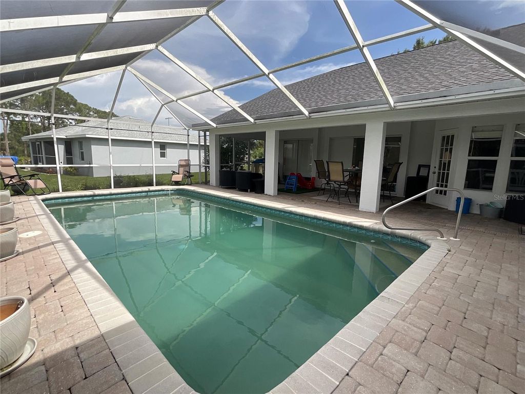 Photo of 1040 Bay Harbor Drive, Englewood, FL 34224 (MLS # C7512264)