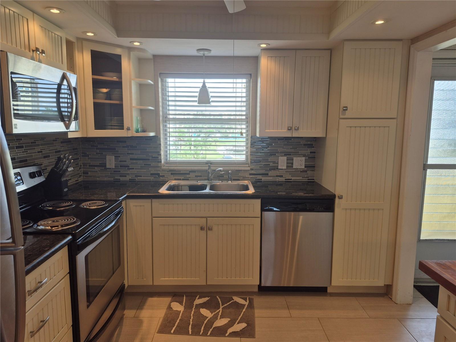 4750 COVE CIRCLE 304