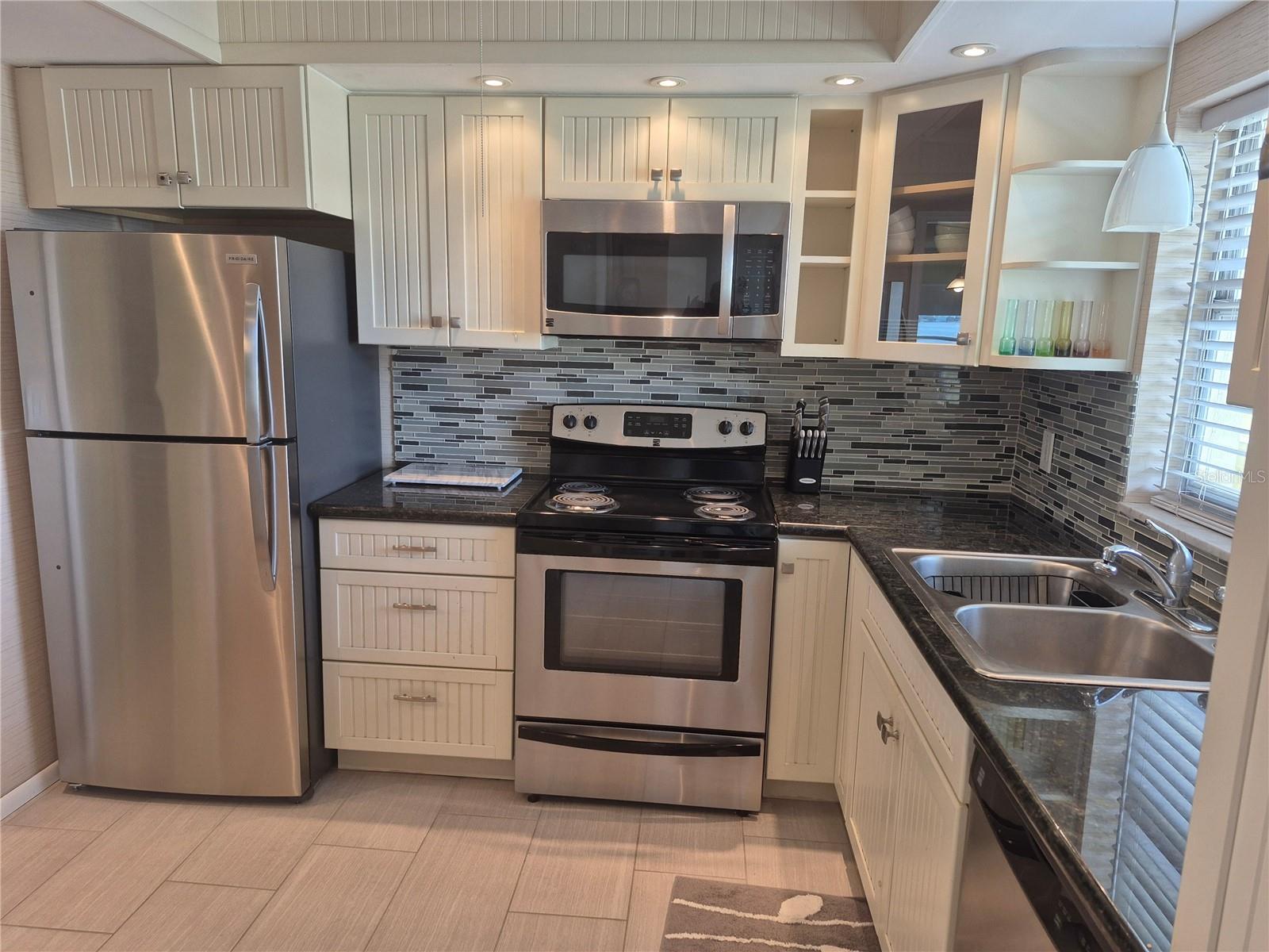 4750 COVE CIRCLE 304