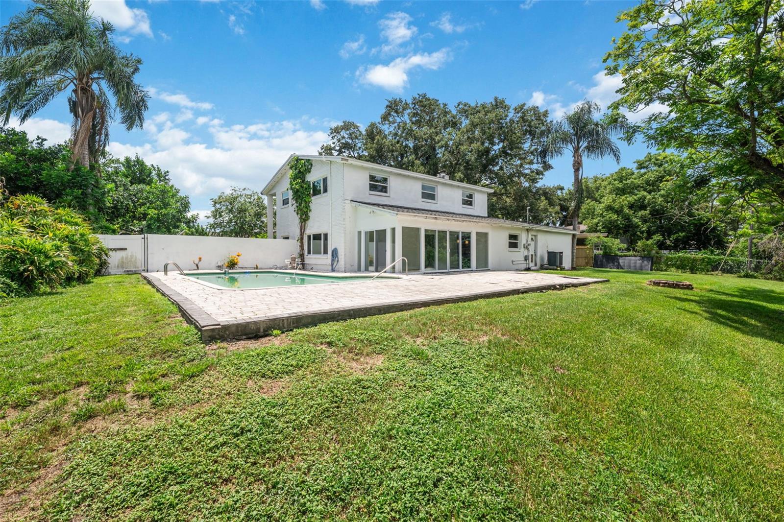 1333 EASTFIELD DRIVE