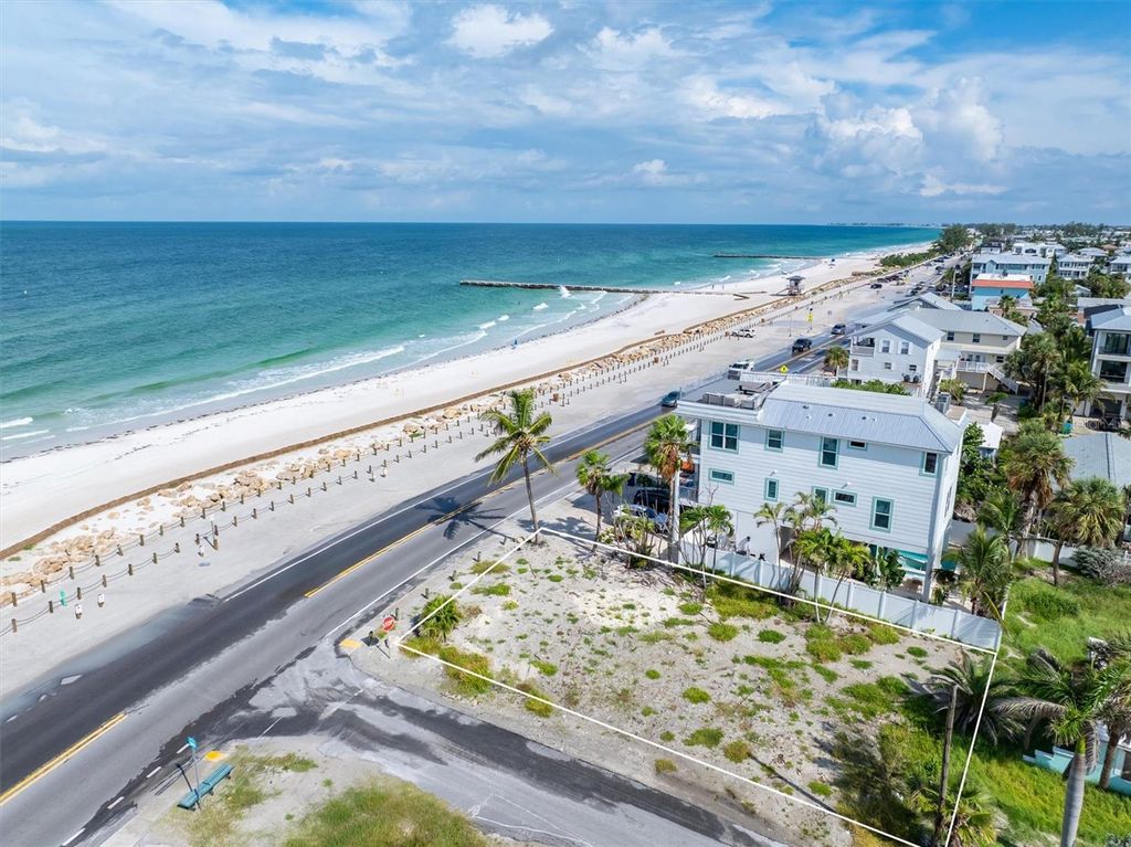 Photo of 1207 Gulf Drive S, Bradenton Beach, FL 34217 (MLS # A4662041)