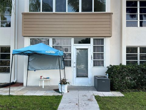 A home in PORT CHARLOTTE