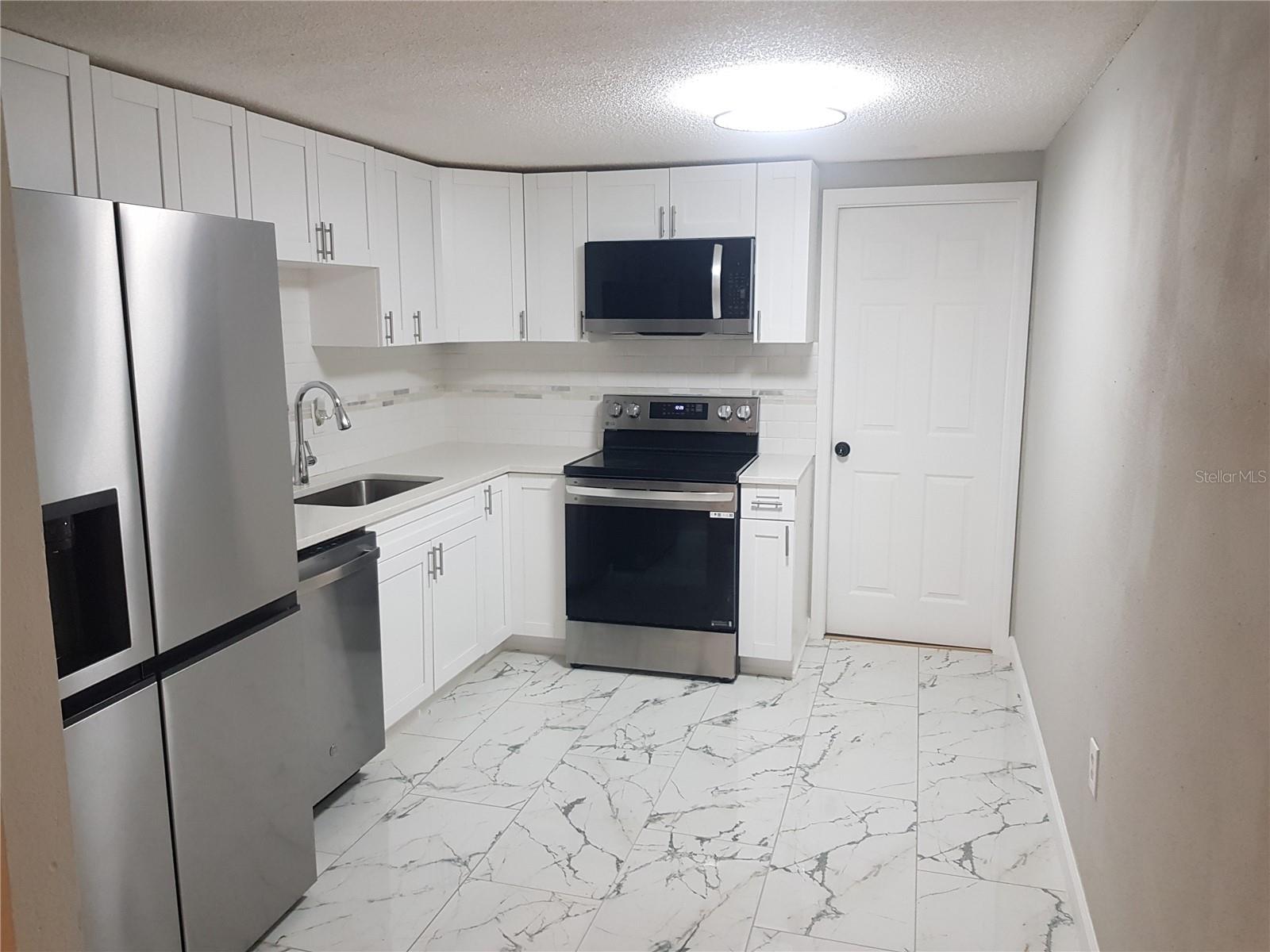 BUCKEYE MANOR - Residential Income