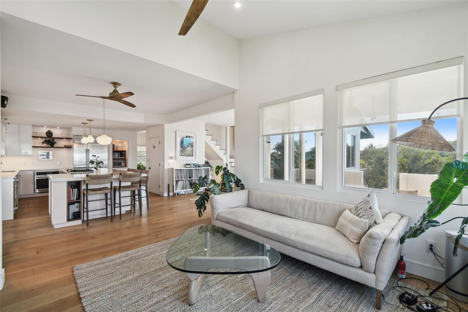 SEA BREEZE ISLAND - Residential