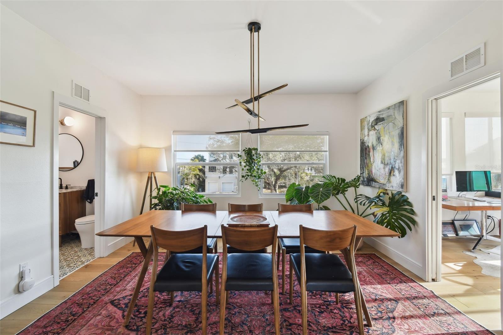 SEA BREEZE ISLAND - Residential