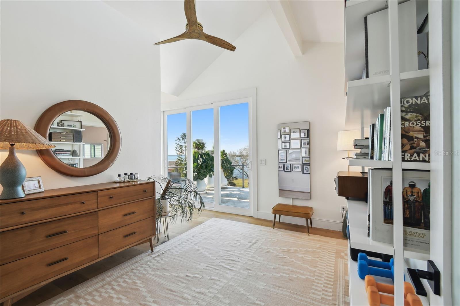 SEA BREEZE ISLAND - Residential