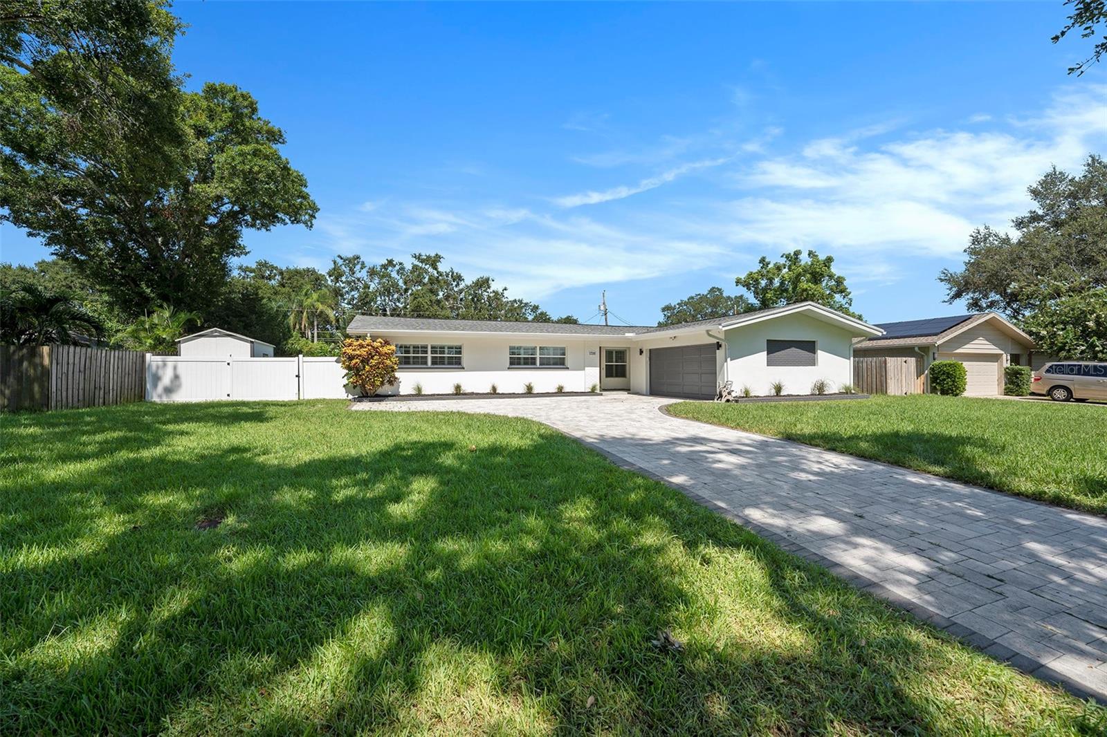 1316 DOROTHY DRIVE