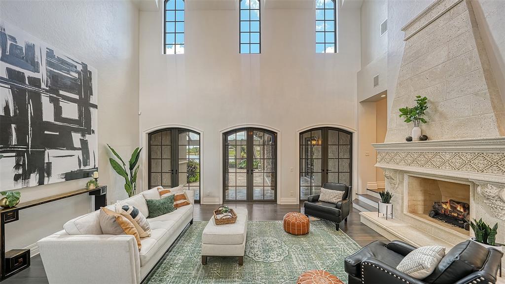 LAKE CLUB PH I - Residential