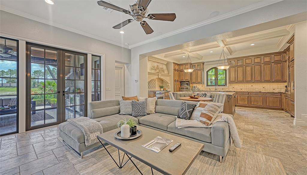 LAKE CLUB PH I - Residential