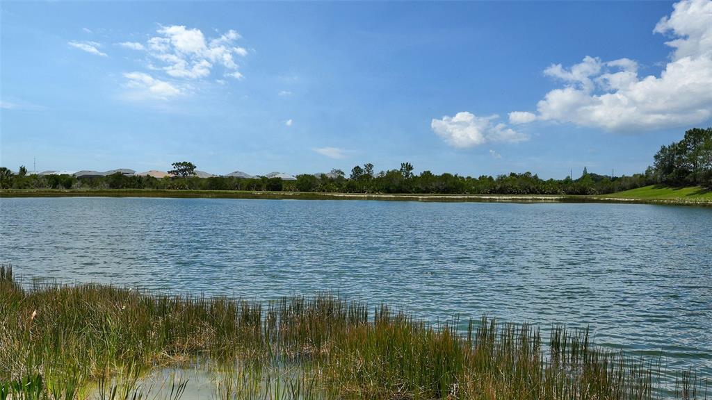 LAKE CLUB PH I - Residential