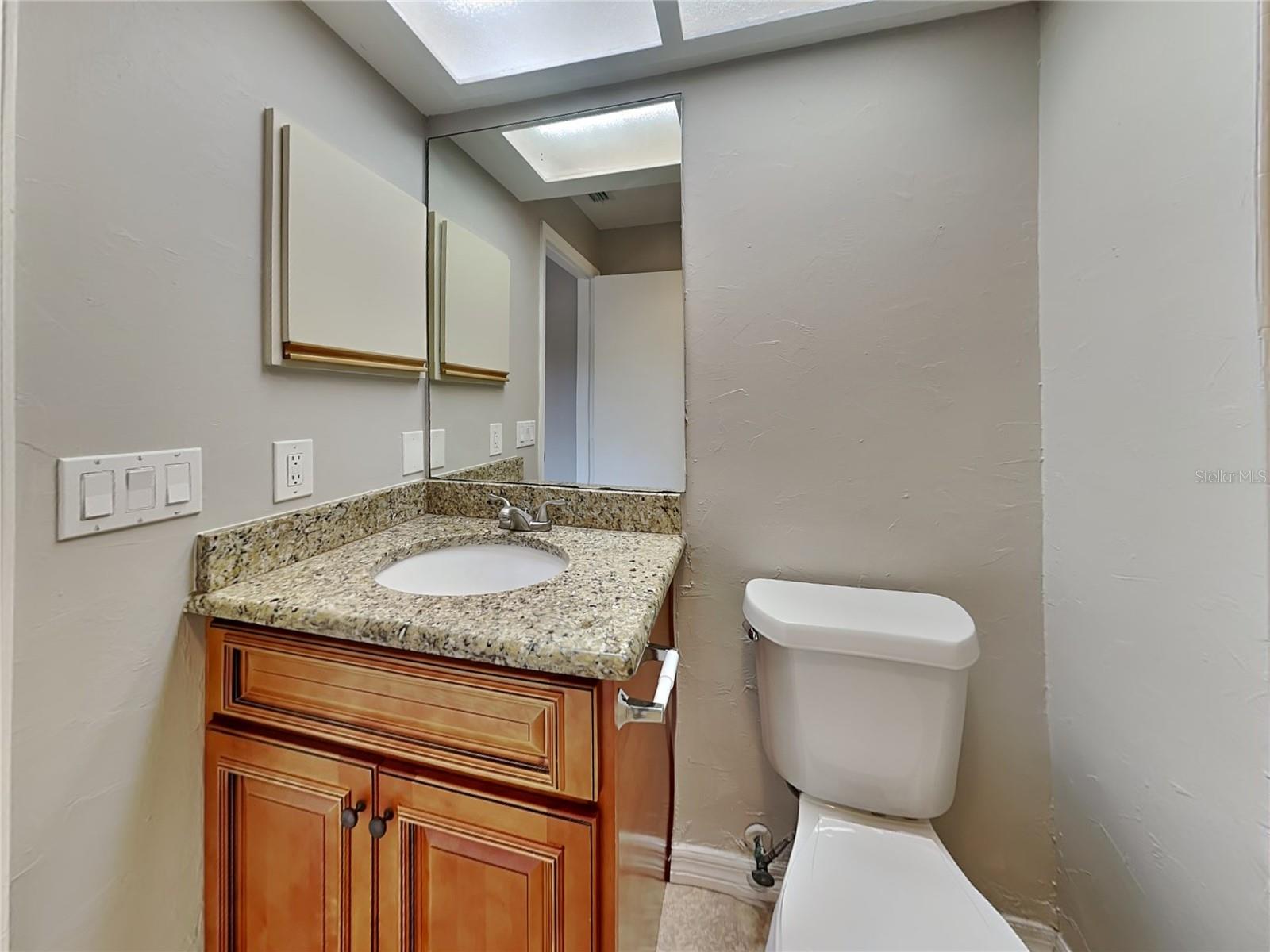 FLORIDA OAKS FIRST ADD - Residential Lease