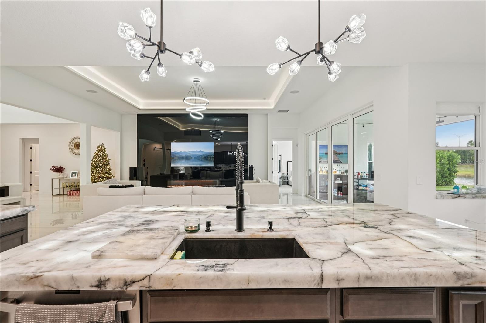 LAKEHOUSE COVE/WATERSIDE PH 1 - Residential