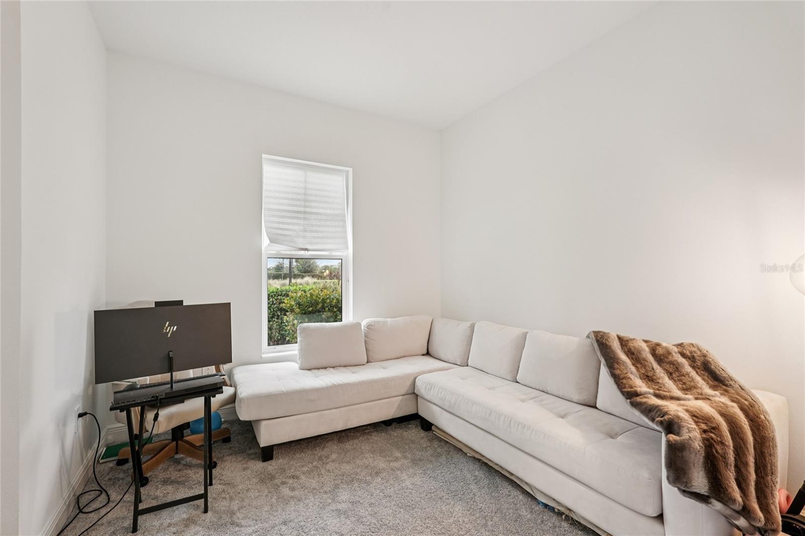 LAKEHOUSE COVE/WATERSIDE PH 1 - Residential