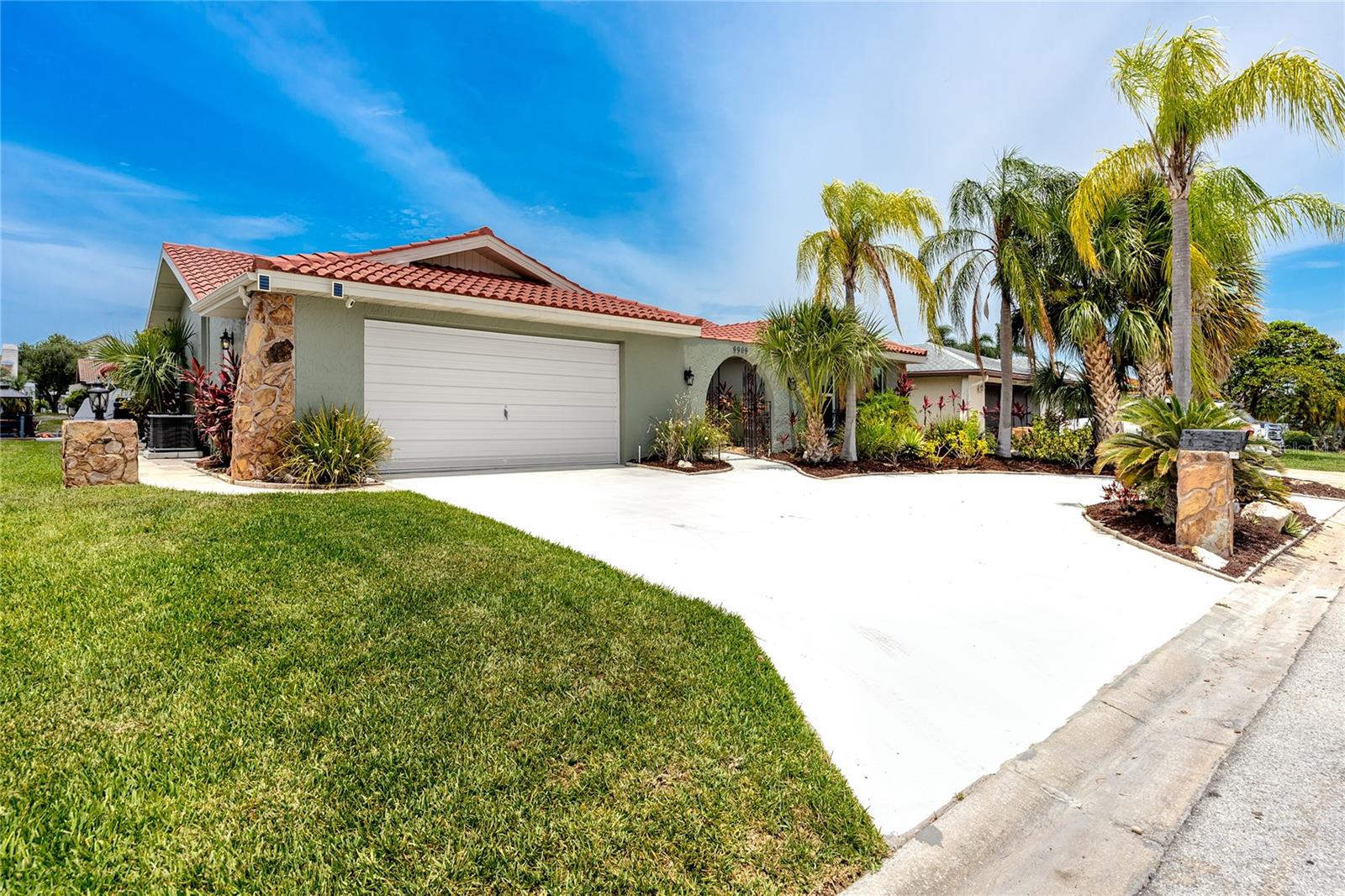 9909 SAN MATEO WAY