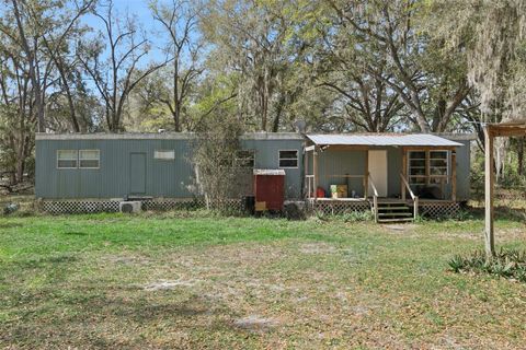 Photo of 15527 Trousdale Street, Clermont, FL 34715 (MLS # G5109324)