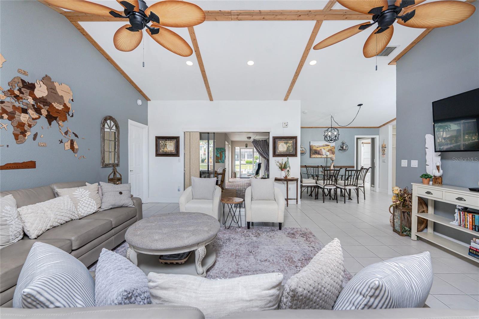 PUNTA GORDA ISLES SEC 14 - Residential