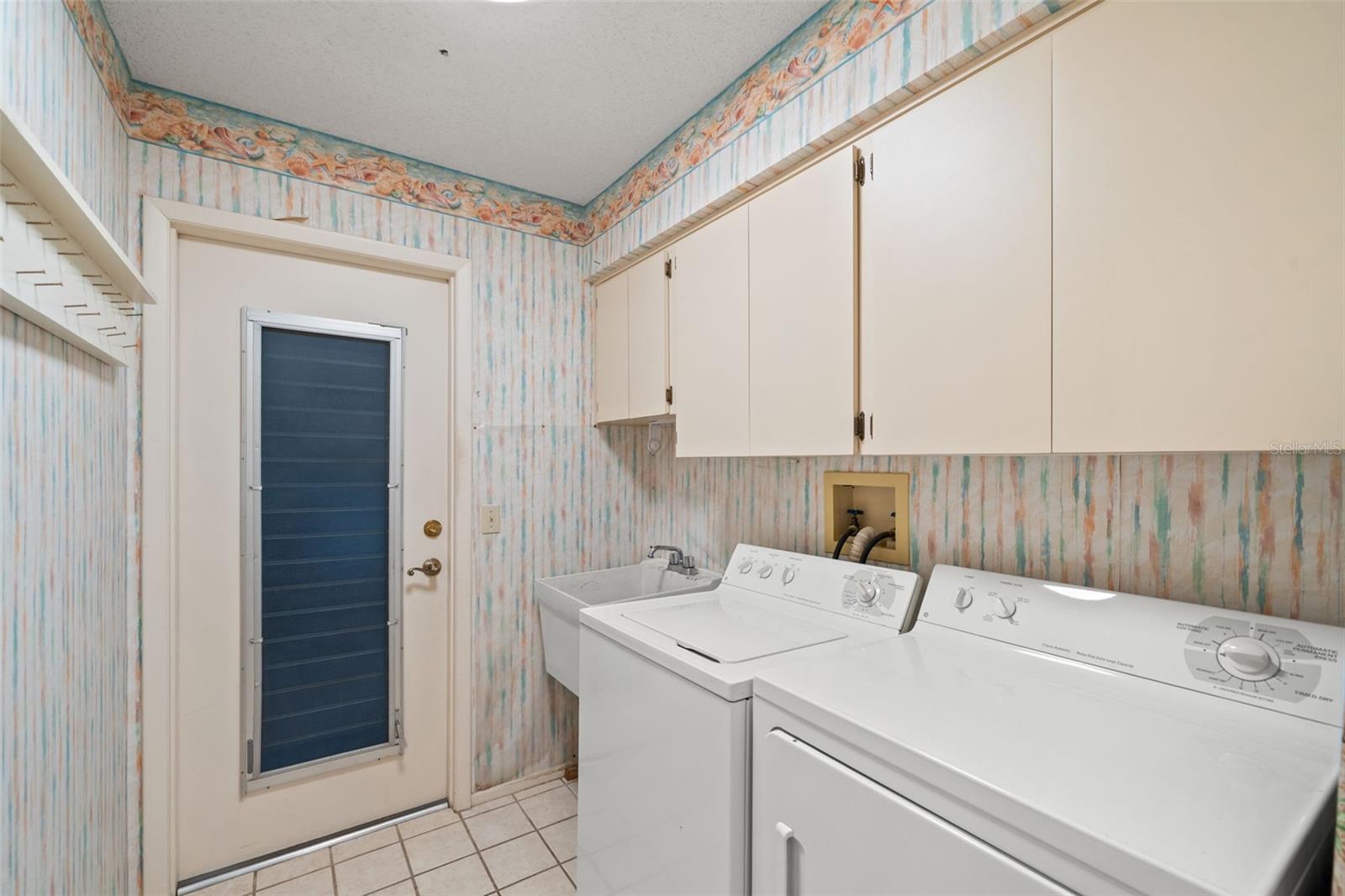 TIMBER PINES - Residential