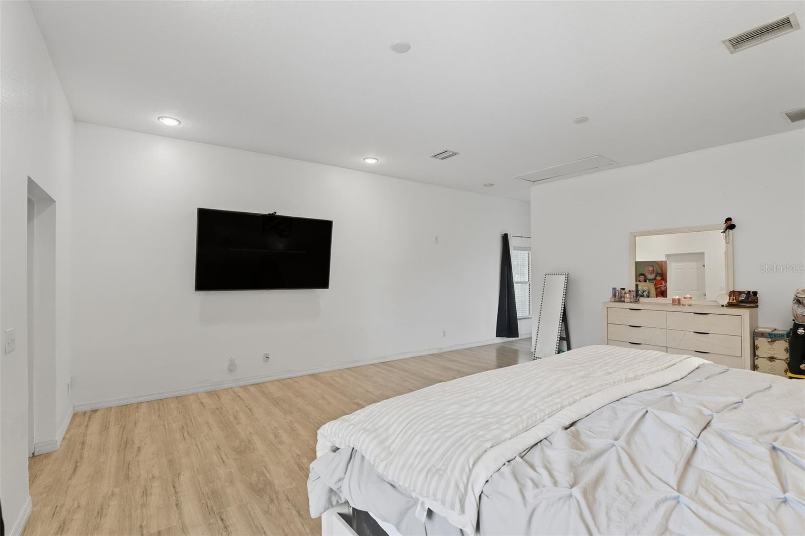 25-23-29-0000-00-087 - Residential