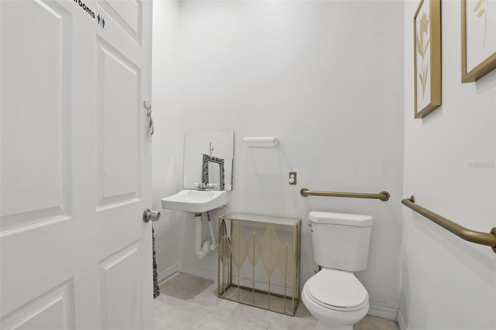 25-23-29-0000-00-087 - Residential