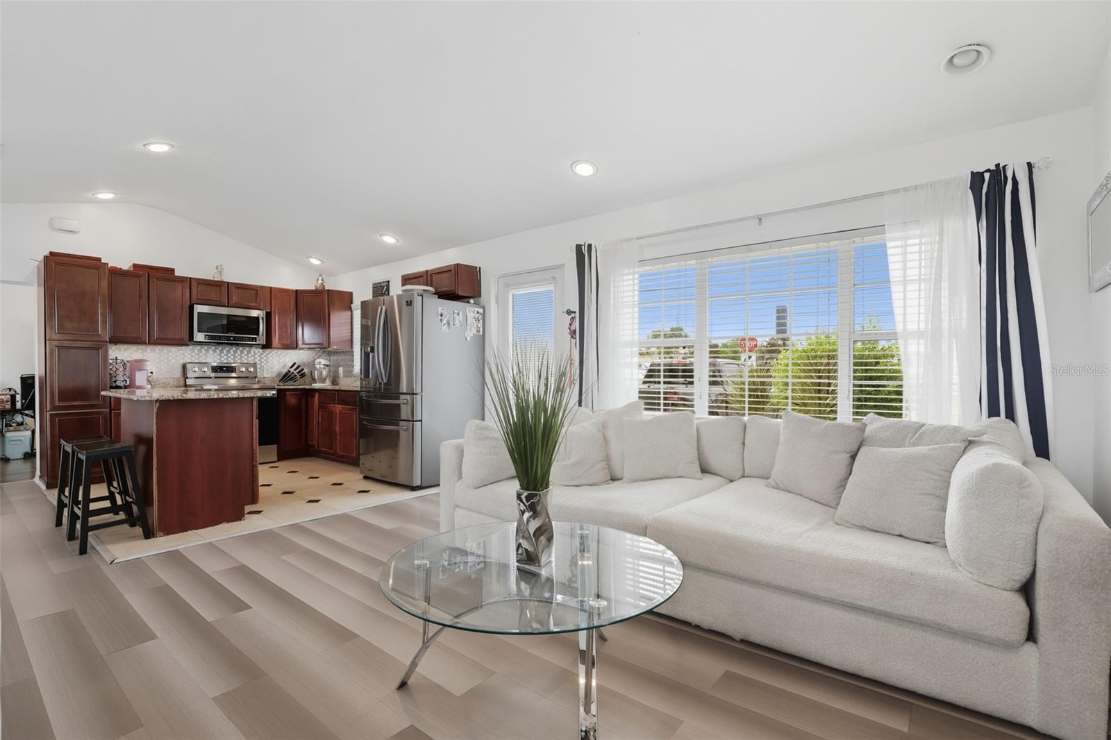 25-23-29-0000-00-087 - Residential