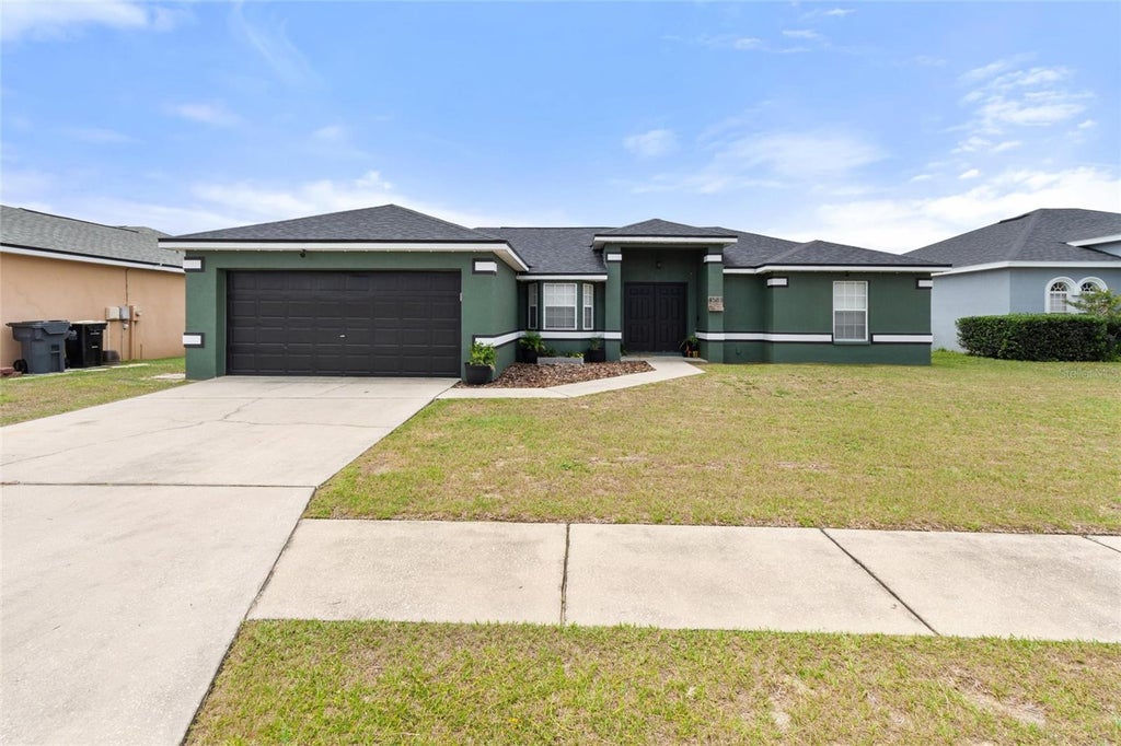 Photo of 4583 Great Blue Heron Drive, Lakeland, FL 33812 (MLS # O6414358)