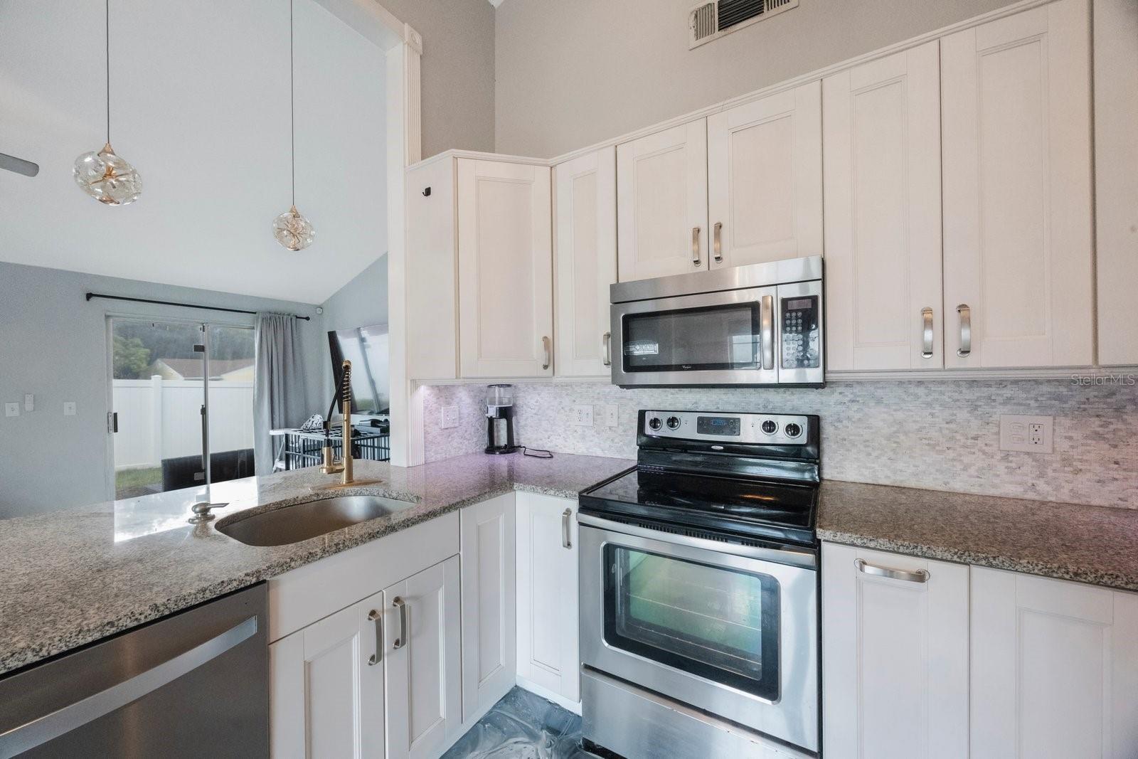 3861 REGENT DRIVE