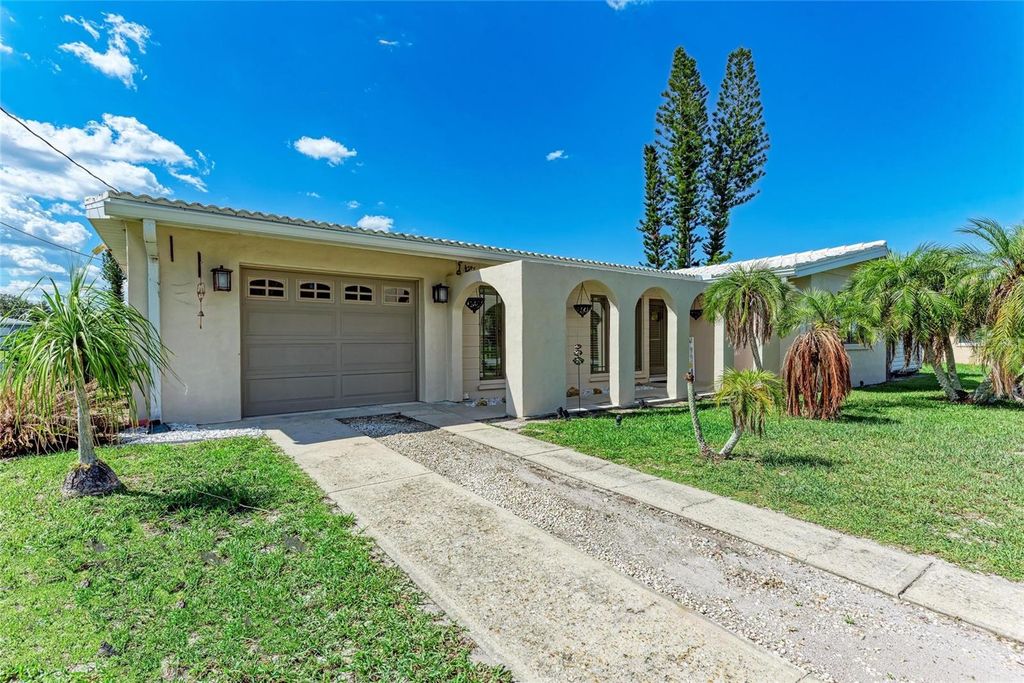 Photo of 27192 San Marino Drive, Punta Gorda, FL 33983 (MLS # N6139300)