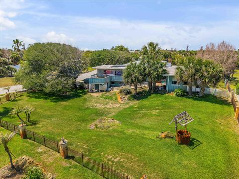 Photo of 401 Driftwood Avenue, Daytona Beach, FL 32118 (MLS # NS1088035)
