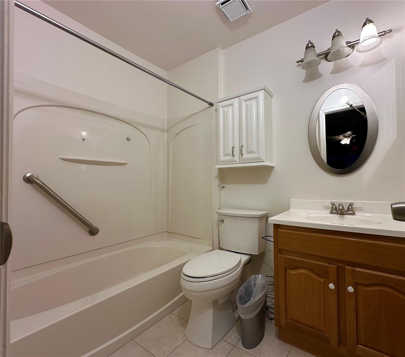 PELICAN POINTE OF SEBASTIAN V - Residential