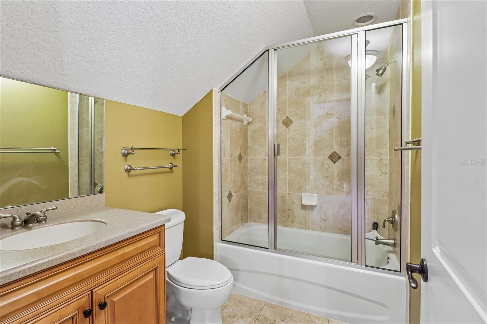 SILVER LAKE MEADOWS SUB - Residential